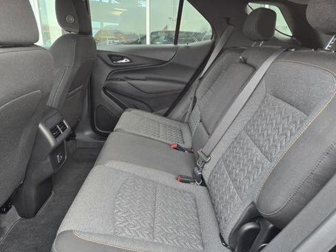 Used 2024 Chevrolet Equinox LT image 28