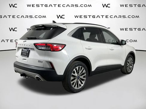 Used 2021 Ford Escape Titanium w/ Class II Trailer Tow Package image 49