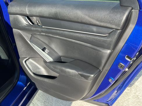 Used 2022 Honda Accord Sport image 16