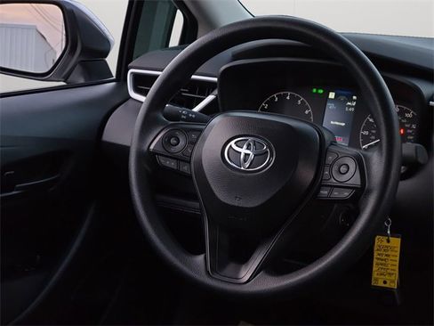 Certified 2025 Toyota Corolla LE image 19