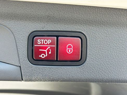 Used 2020 Mercedes-Benz GLE 350 4MATIC image 14