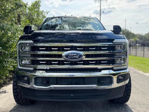 Used 2023 Ford F250 Lariat w/ Lariat Ultimate Package AWD/4WD image 5