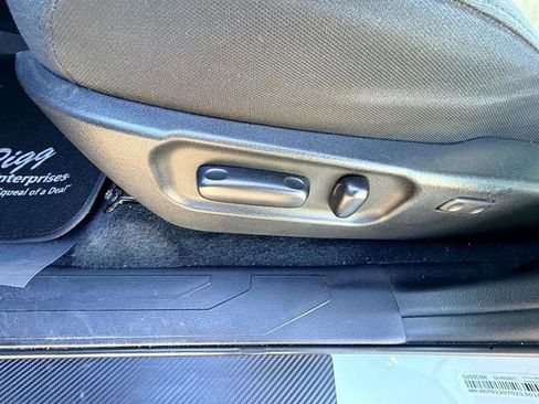 Used 2023 Toyota Tacoma SR5 image 18