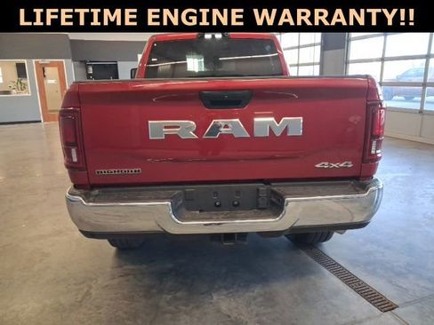 New 2026 RAM 2500 Big Horn AWD/4WD image 7