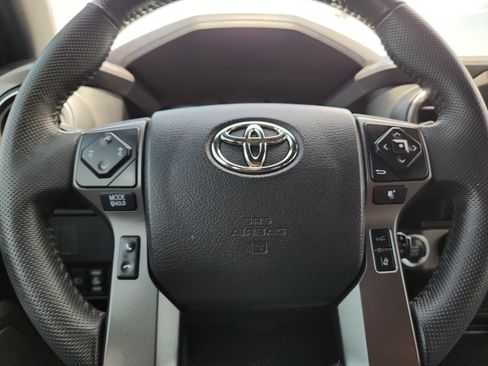 Used 2023 Toyota Tacoma TRD Off-Road AWD/4WD image 19