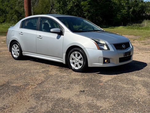 Used 2011 Nissan Sentra 2.0 SR FWD image 7