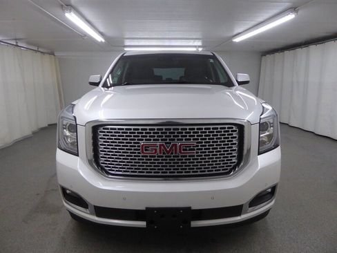 Used 2016 GMC Yukon Denali w/ Open Road Package image 2