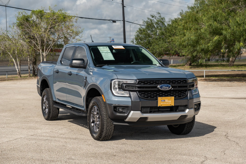 Certified 2025 Ford Ranger XLT RWD image 2