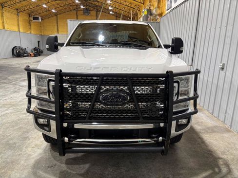 Used 2020 Ford F350 XLT w/ XLT Value Package AWD/4WD image 7