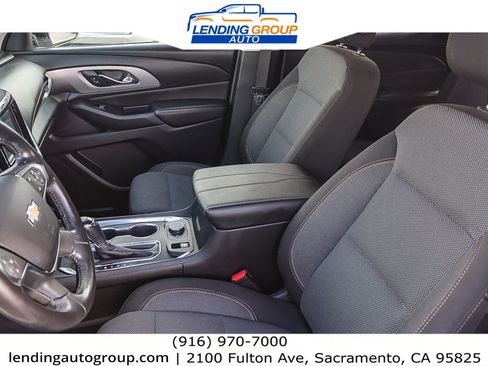 Used 2019 Chevrolet Traverse LT image 16