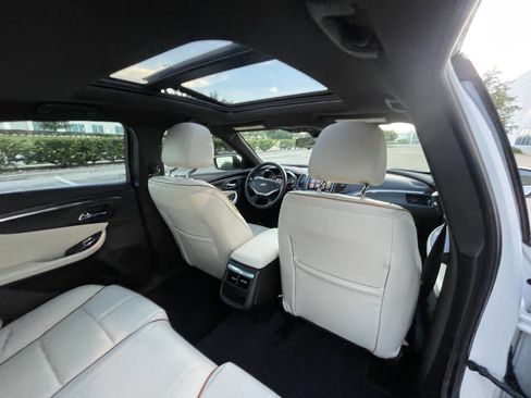 Used 2017 Chevrolet Impala Premier FWD image 18