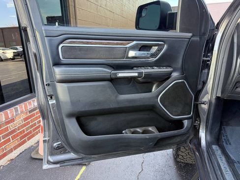 Used 2020 RAM 1500 Laramie image 19