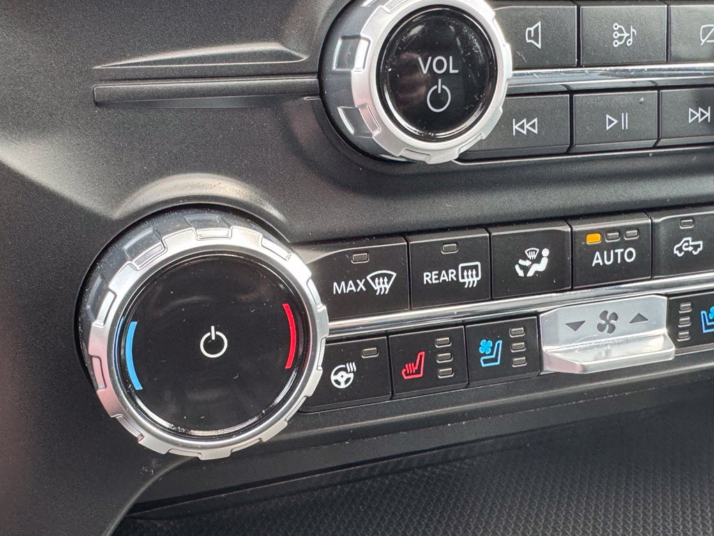 Certified 2024 Ford F150 Raptor AWD/4WD image 38