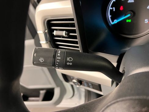 New 2026 Ford F550 4x4 Crew Cab image 17