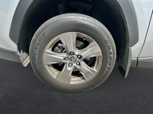 Certified 2025 Toyota RAV4 XLE FWD image 10