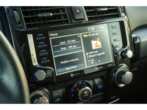 Used 2024 Toyota 4Runner TRD Off-Road image 20