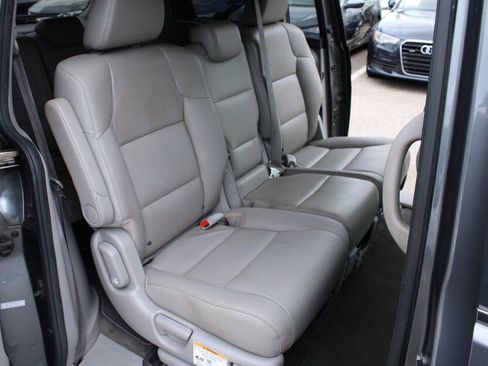 Used 2012 Honda Odyssey EX-L image 19