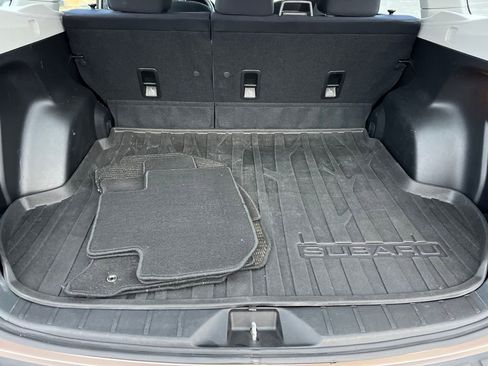 Used 2015 Subaru Forester 2.5i w/ Alloy Wheel Package image 14