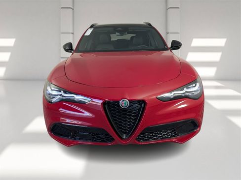 New 2025 Alfa Romeo Stelvio Sprint w/ Veloce Package image 2