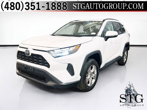 Used 2023 Toyota RAV4 XLE FWD image 1
