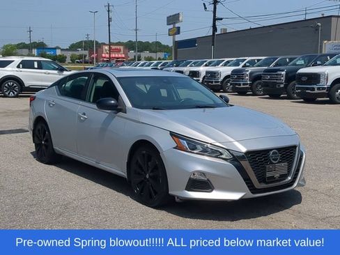 Used 2020 Nissan Altima 2.5 SR w/ Premium Package AWD/4WD image 15