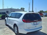 New 2026 Chrysler Pacifica Select image 3