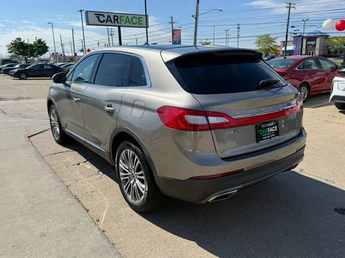 Used 2016 Lincoln MKX Reserve w/ Climate Package AWD/4WD image 9