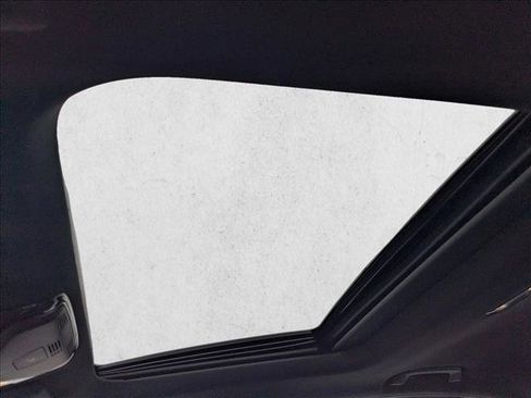 Used 2025 BMW 330i 330i w/ Convenience Package image 17