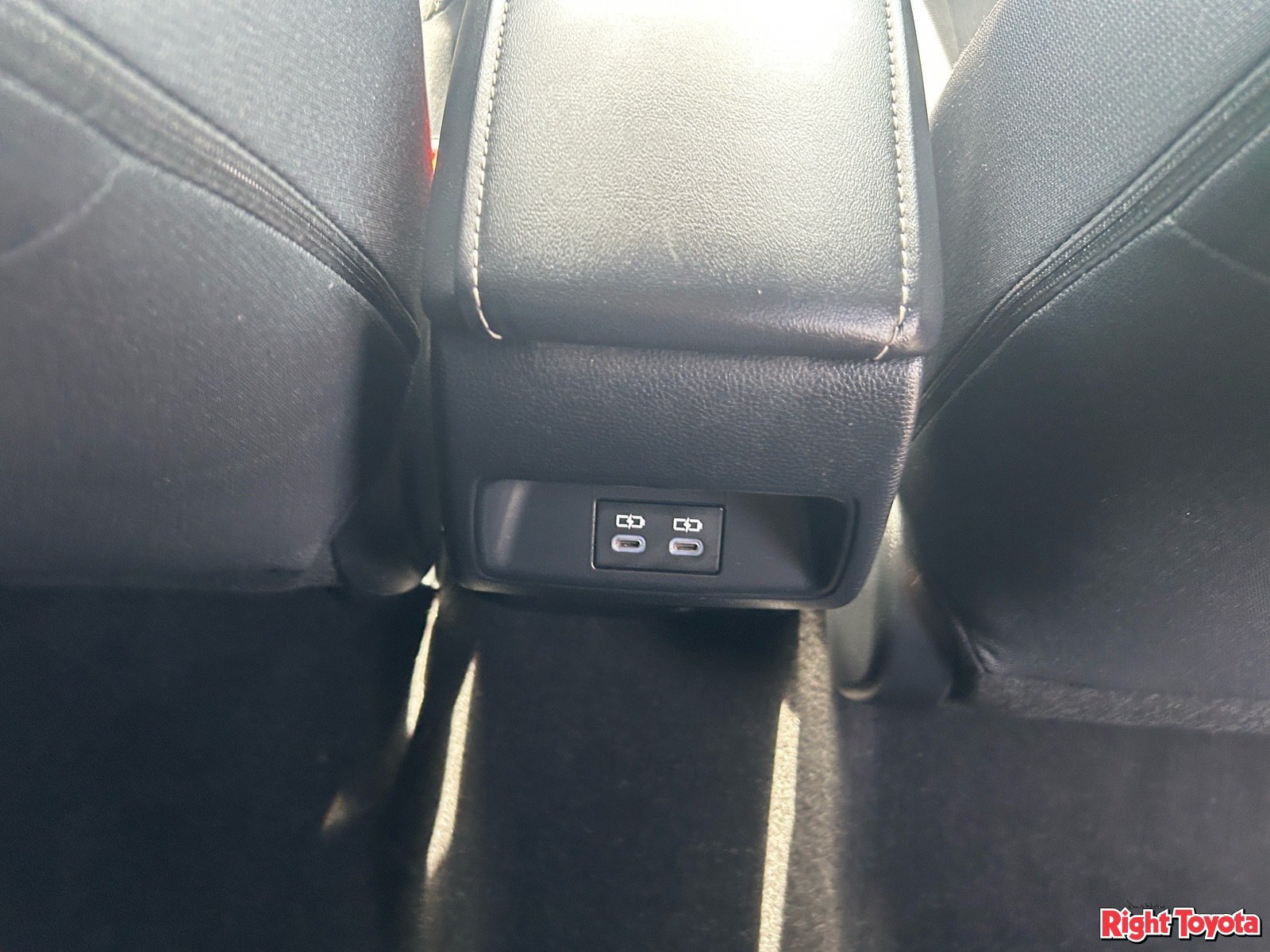 Certified 2025 Toyota Corolla SE FWD image 17