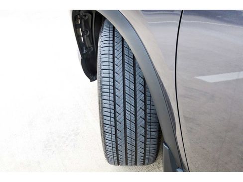 Used 2025 Honda Pilot Elite image 31