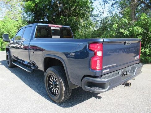 Used 2022 Chevrolet Silverado 3500 High Country w/ Safety Package II AWD/4WD image 5