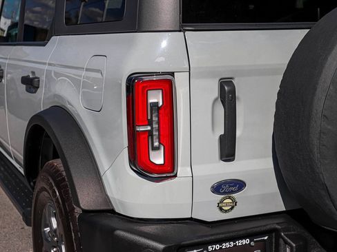 Used 2022 Ford Bronco Big Bend image 41