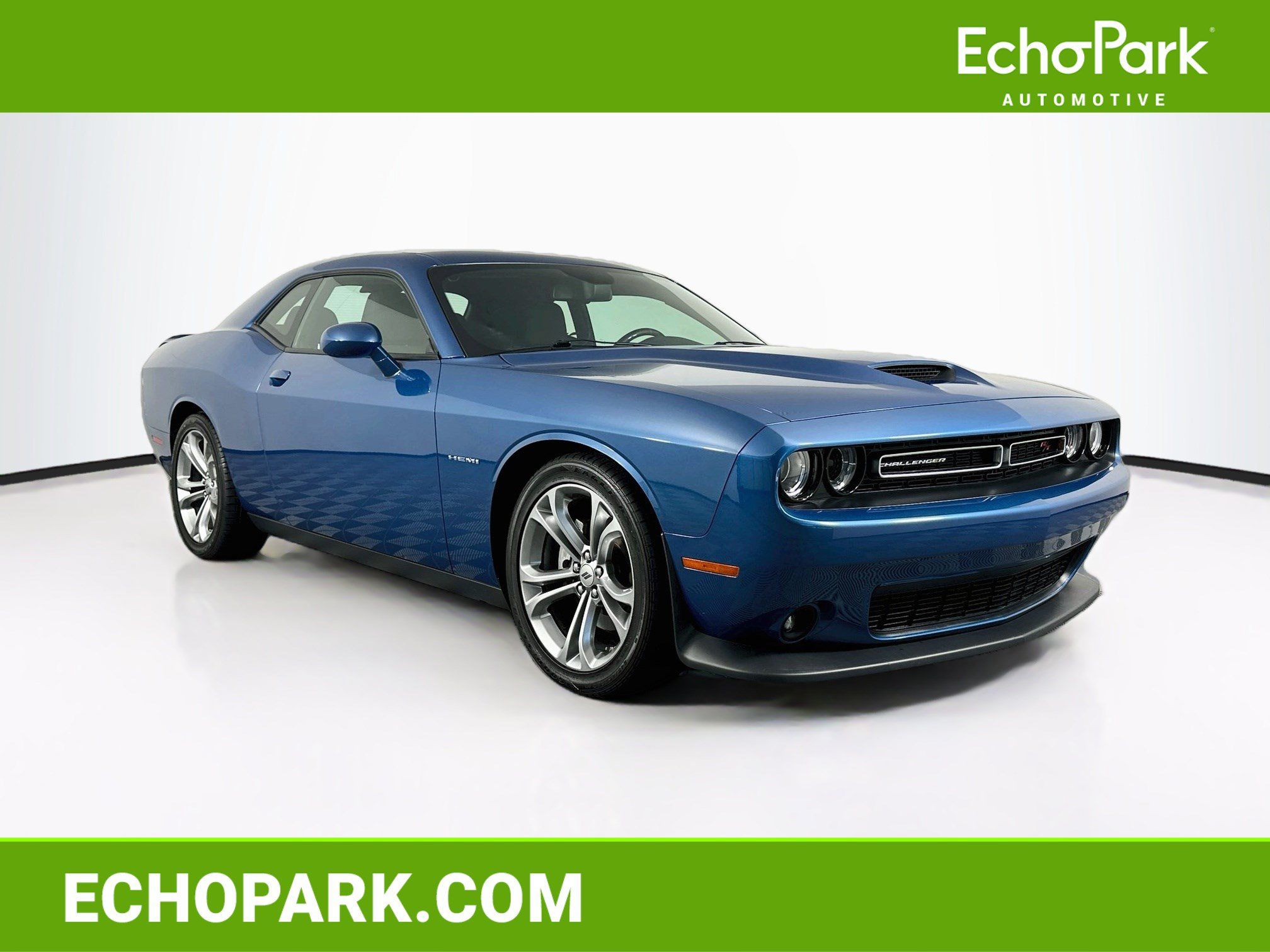 Used 2022 Dodge Challenger R/T RWD image 1
