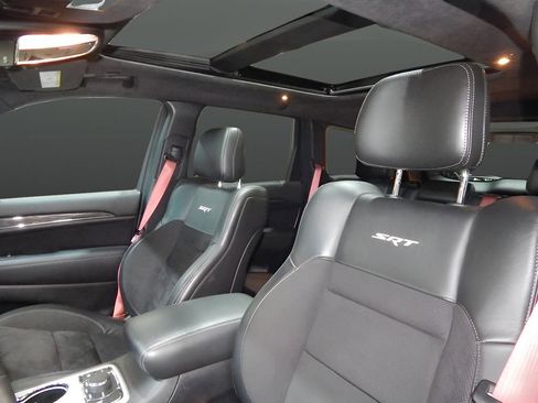 Used 2021 Jeep Grand Cherokee SRT w/ Trailer Tow Group IV image 29