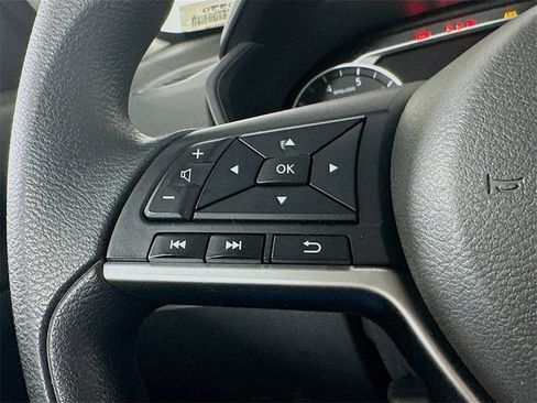 Used 2024 Nissan Altima 2.5 SV image 25