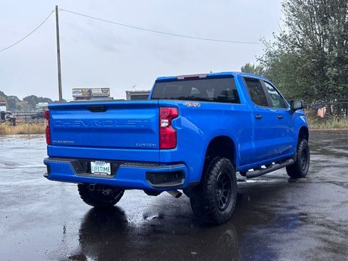 New 2025 Chevrolet Silverado 1500 Custom image 9