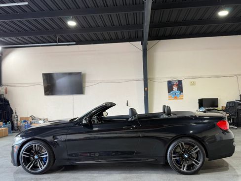 Used 2015 BMW M4 Convertible RWD image 13