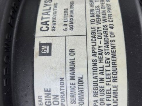 Used 2004 Chevrolet Express 2500 RWD image 24