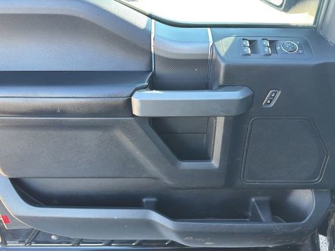 Used 2016 Ford F150 XLT w/ Equipment Group 302A Luxury image 19