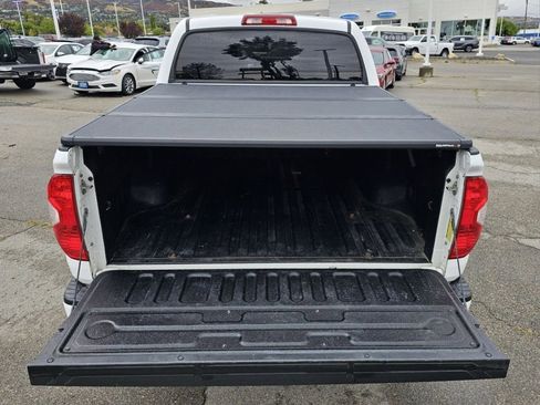 Used 2017 Toyota Tundra Platinum image 19