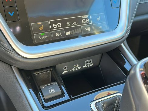 Certified 2025 Subaru Legacy Premium image 16