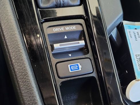 Used 2023 Honda Accord EX-L image 15
