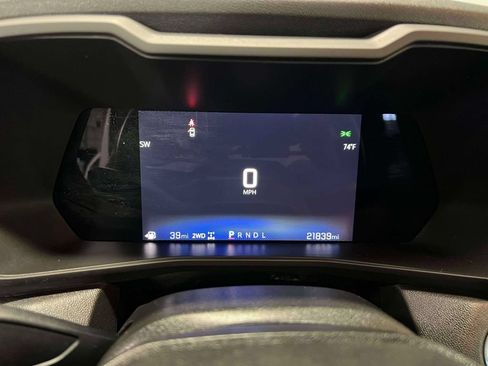 Used 2023 Chevrolet Colorado W/T w/ WT Convenience Package II AWD/4WD image 24