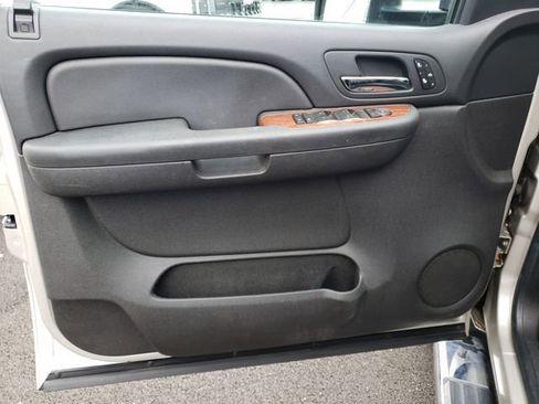 Used 2008 GMC Sierra 3500 SLT w/ Convenience Package image 16