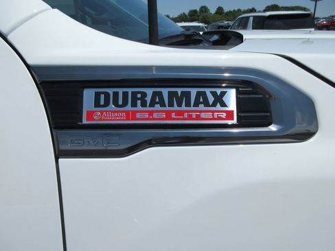 Certified 2022 GMC Sierra 2500 AT4 w/ AT4 Preferred Package AWD/4WD image 10