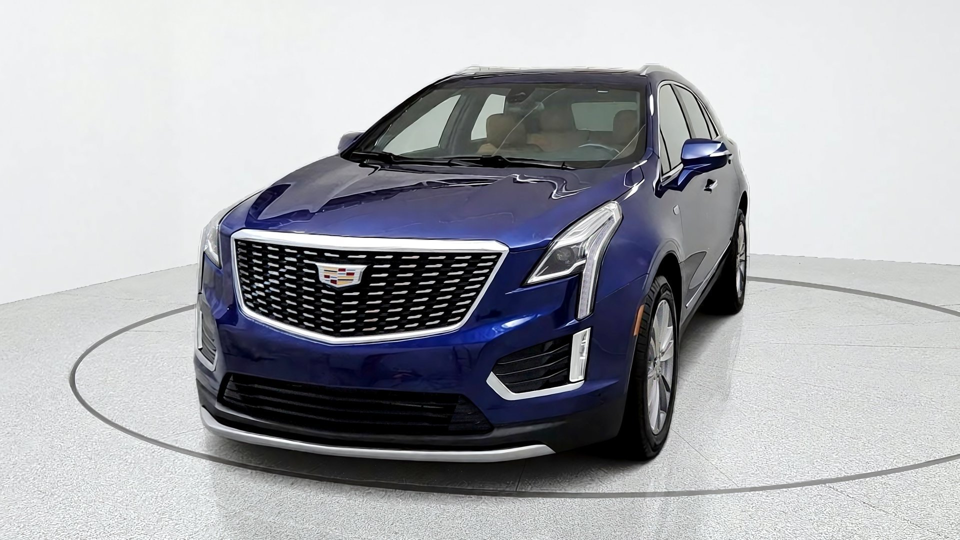 Used 2024 Cadillac XT5 Premium Luxury AWD/4WD image 8