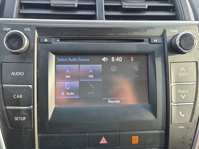 Used 2016 Toyota Camry LE FWD image 13