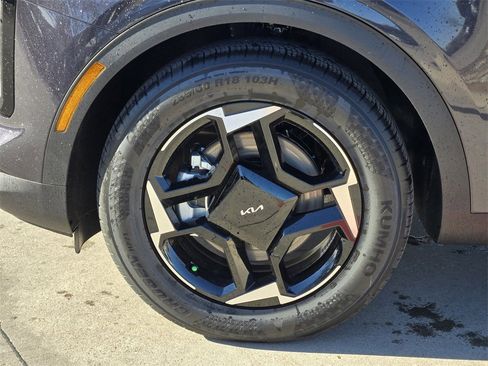 New 2026 Kia Sportage EX w/ EX Panorama Roof Package image 8