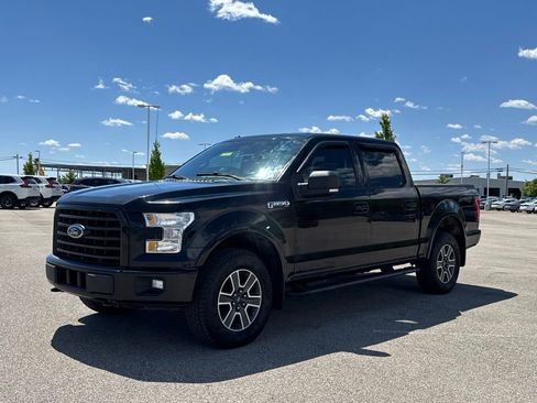 Used 2016 Ford F150 XLT w/ Equipment Group 302A Luxury AWD/4WD image 3