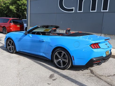 Used 2024 Ford Mustang Premium RWD image 6